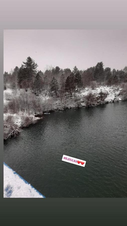 Vila Kuca Za Odmor Antonija Gospić Exteriér fotografie